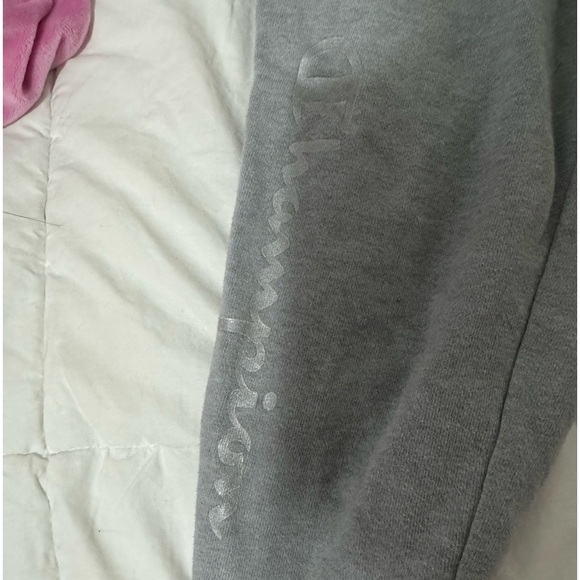 Short champion joggers - Picture 3 of 3